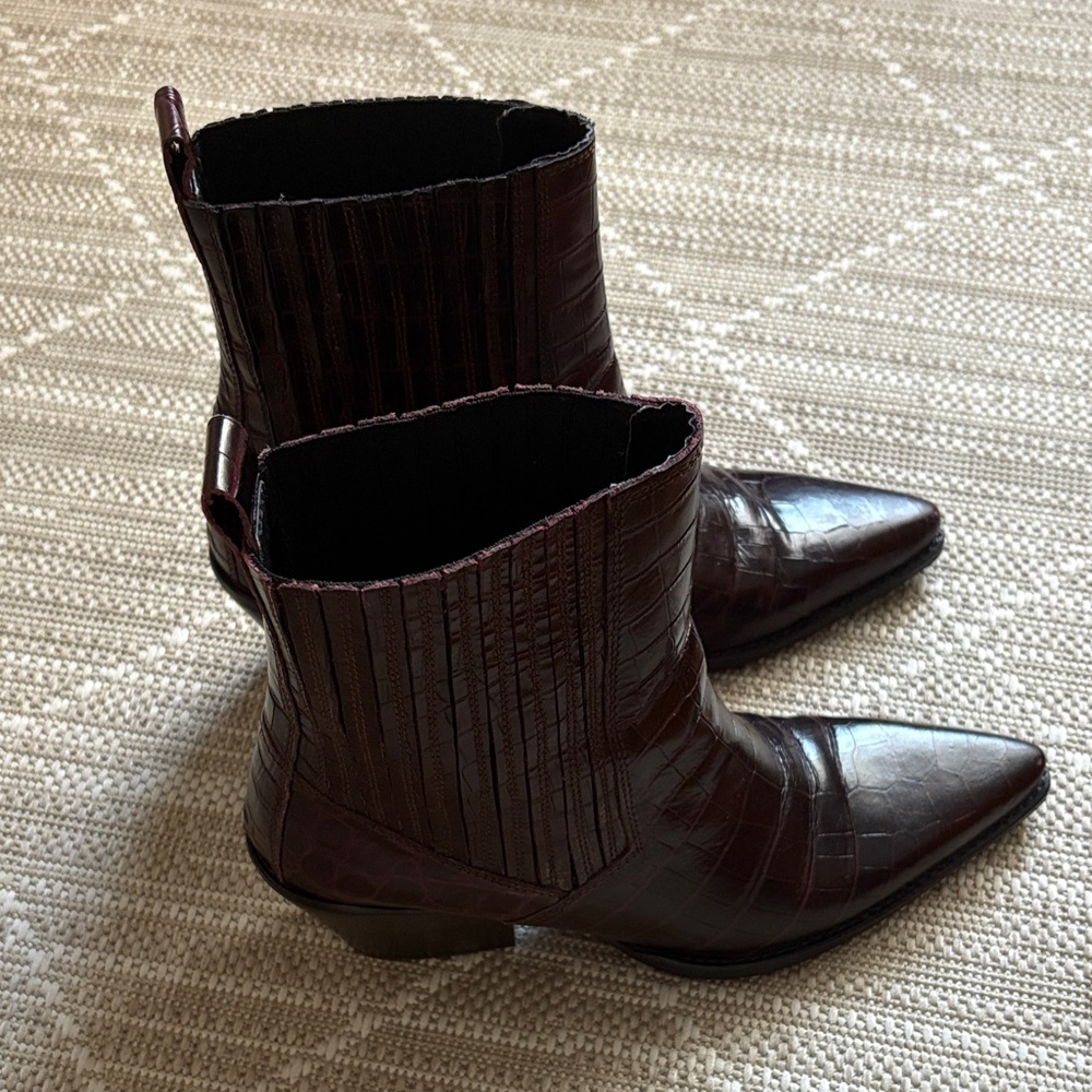 Zara Burgundy Croc-Embossed Leather Ankle Boots - Picture 4 of 10
